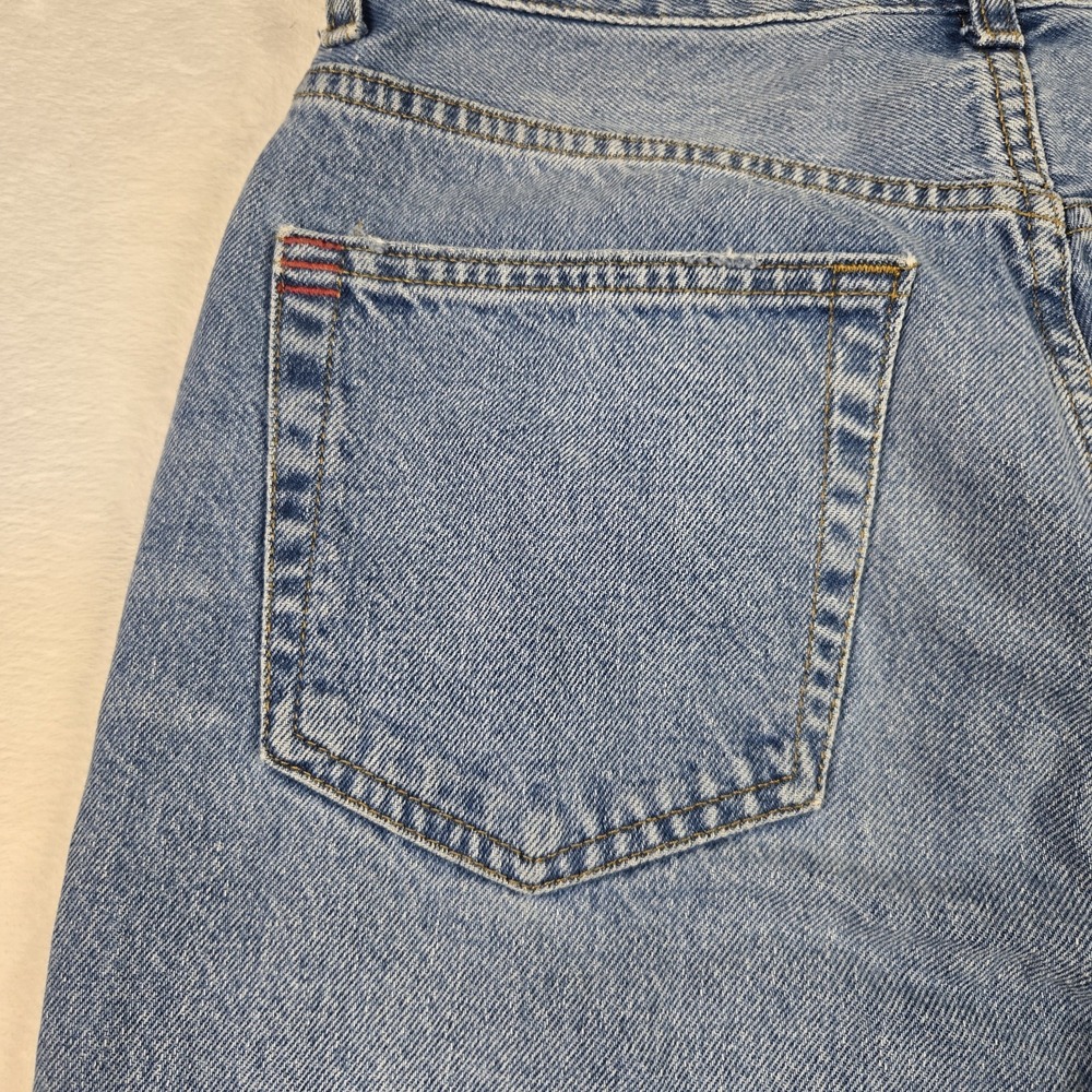 BDG Urban Outfitters Women's Mom High Rise Jeans Size 28 Light Wash Straight Leg - Picture 6 of 13